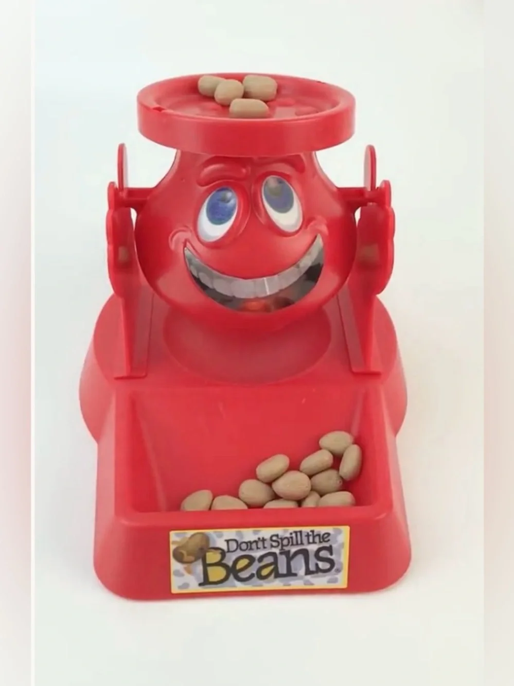VINTAGE Don’t Spill The Beans Game 1999 Hasbro Milton Bradley Round Beans